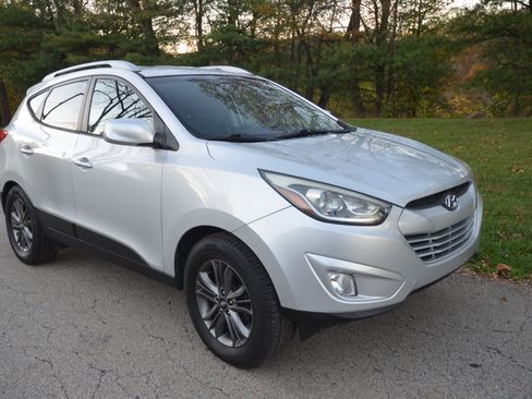Used 2014 Hyundai Tucson SE image 7