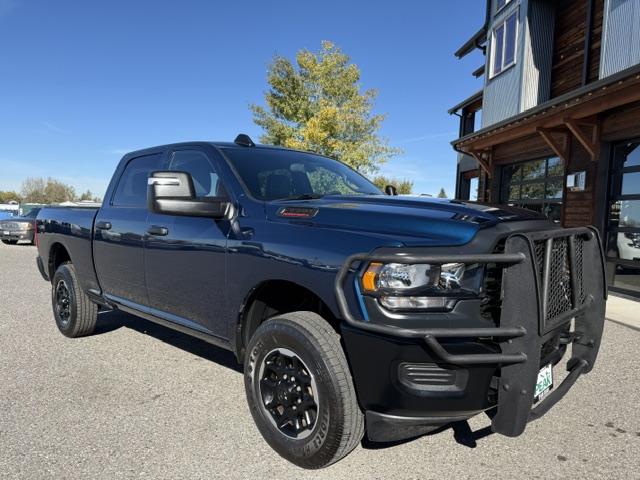 Used 2023 RAM 2500 4x4 Crew Cab Tradesman image 8