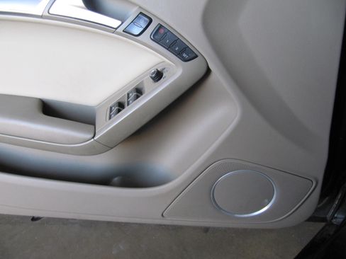 Used 2012 Audi A5 2.0T Premium Plus image 17