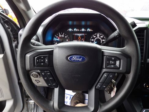 Used 2020 Ford F150 STX image 8