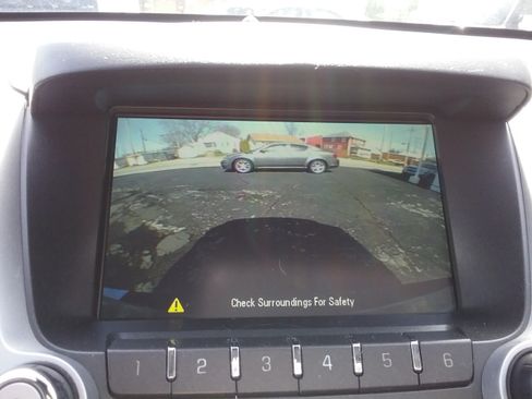 Used 2015 GMC Terrain SLE image 12