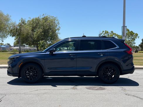 Used 2024 Honda CR-V FWD Sport Hybrid image 2