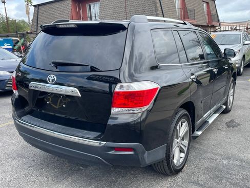 Used 2011 Toyota Highlander Limited image 6