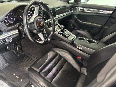Used 2018 Porsche Panamera 4S Sport Turismo AWD/4WD image 11