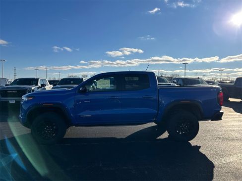 New 2026 GMC Canyon Elevation image 5