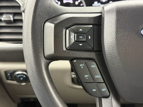 Used 2022 Ford F350 XLT image 35