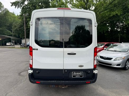 Used 2015 Ford Transit 250 148 Medium Roof RWD image 4