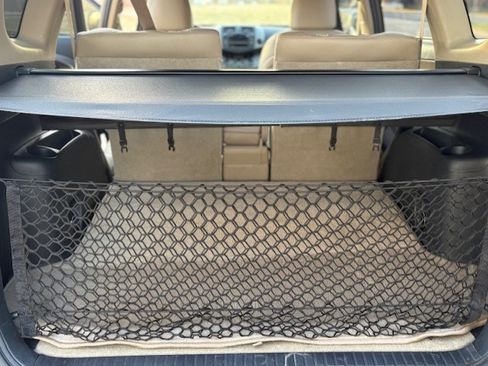 Used 2011 Toyota RAV4 Limited image 15