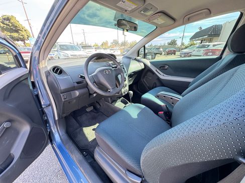 Used 2007 Toyota Yaris image 16