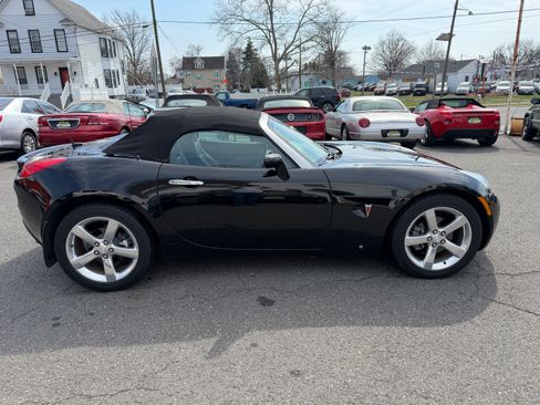 Used 2008 Pontiac Solstice GXP image 26