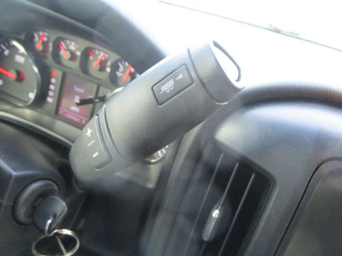 Used 2015 Chevrolet Silverado 1500 LS image 39