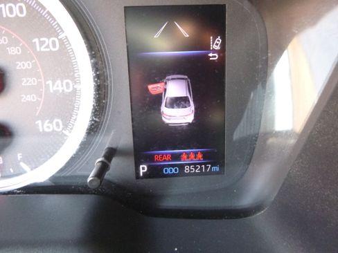 Used 2021 Toyota Corolla SE image 19