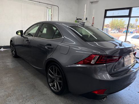 Used 2016 Lexus IS 200t F Sport RWD image 4