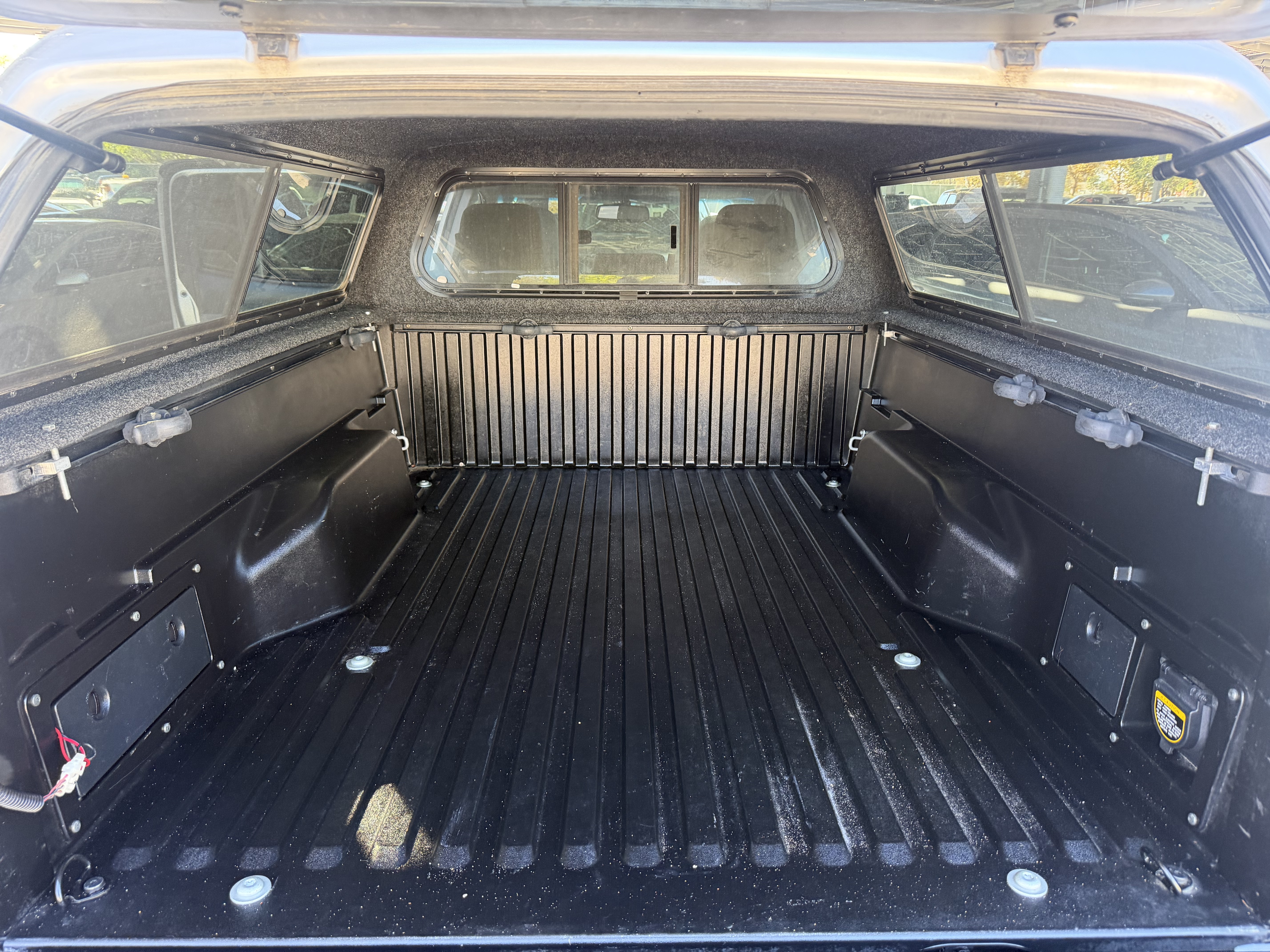 Used 2013 Toyota Tacoma 4x4 Double Cab Limited image 10