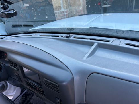 Used 2002 Ford F350 Lariat image 22