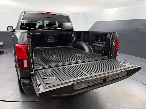 Used 2020 Ford F150 Lariat image 16