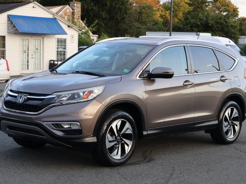 Used 2016 Honda CR-V Touring image 4