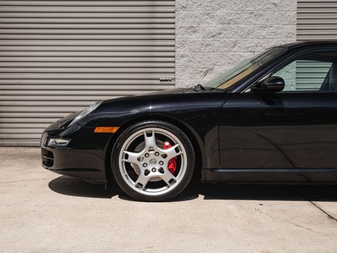 Used 2008 Porsche 911 Carrera S image 16