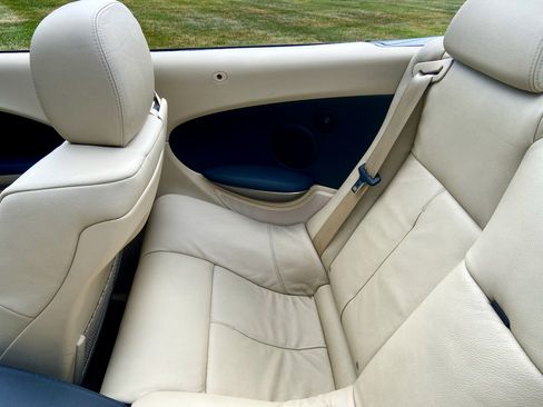 Used 2006 BMW 650i Convertible RWD image 37