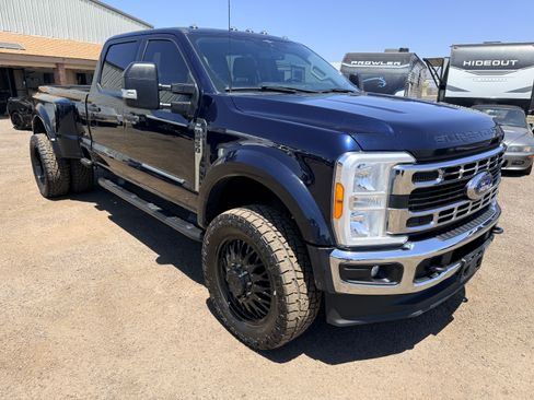 Used 2023 Ford F450 XLT AWD/4WD image 7