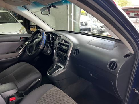 Used 2005 Toyota Matrix image 16