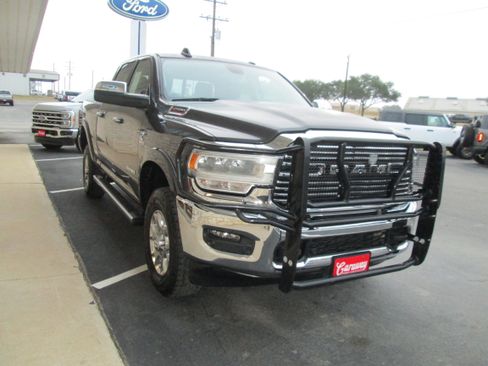 Used 2022 RAM 2500 Laramie image 9