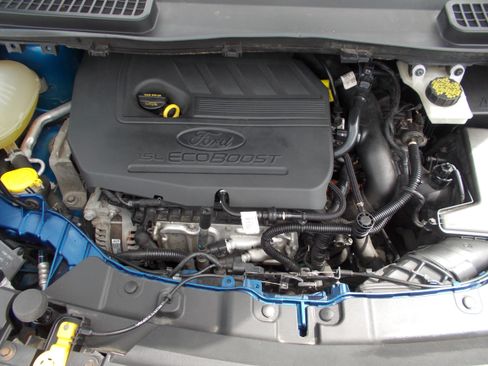 Used 2017 Ford Escape 4WD SE image 14
