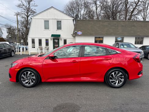 Used 2016 Honda Civic EX image 21