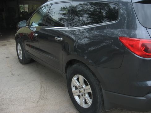 Used 2012 Chevrolet Traverse AWD LT w/ 1LT image 6