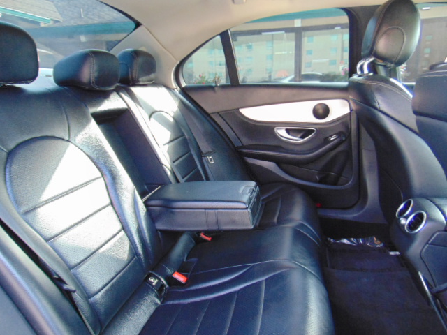 Used 2015 Mercedes-Benz C 300 4MATIC Sedan image 24