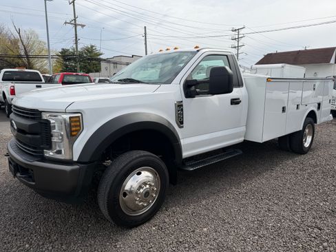 Used 2019 Ford F450 image 1