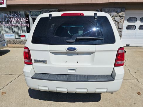 Used 2012 Ford Escape XLT image 5