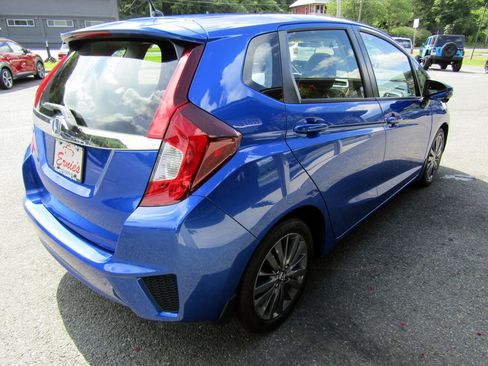 Used 2016 Honda Fit EX image 4