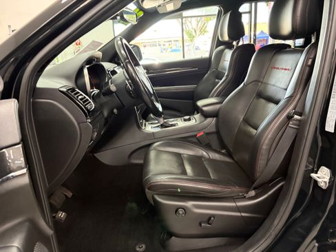 Used 2020 Jeep Grand Cherokee 4WD Trailhawk image 12