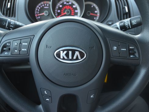 Used 2012 Kia Forte EX Sedan FWD image 13