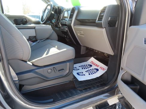 Used 2019 Ford F150 XLT image 22