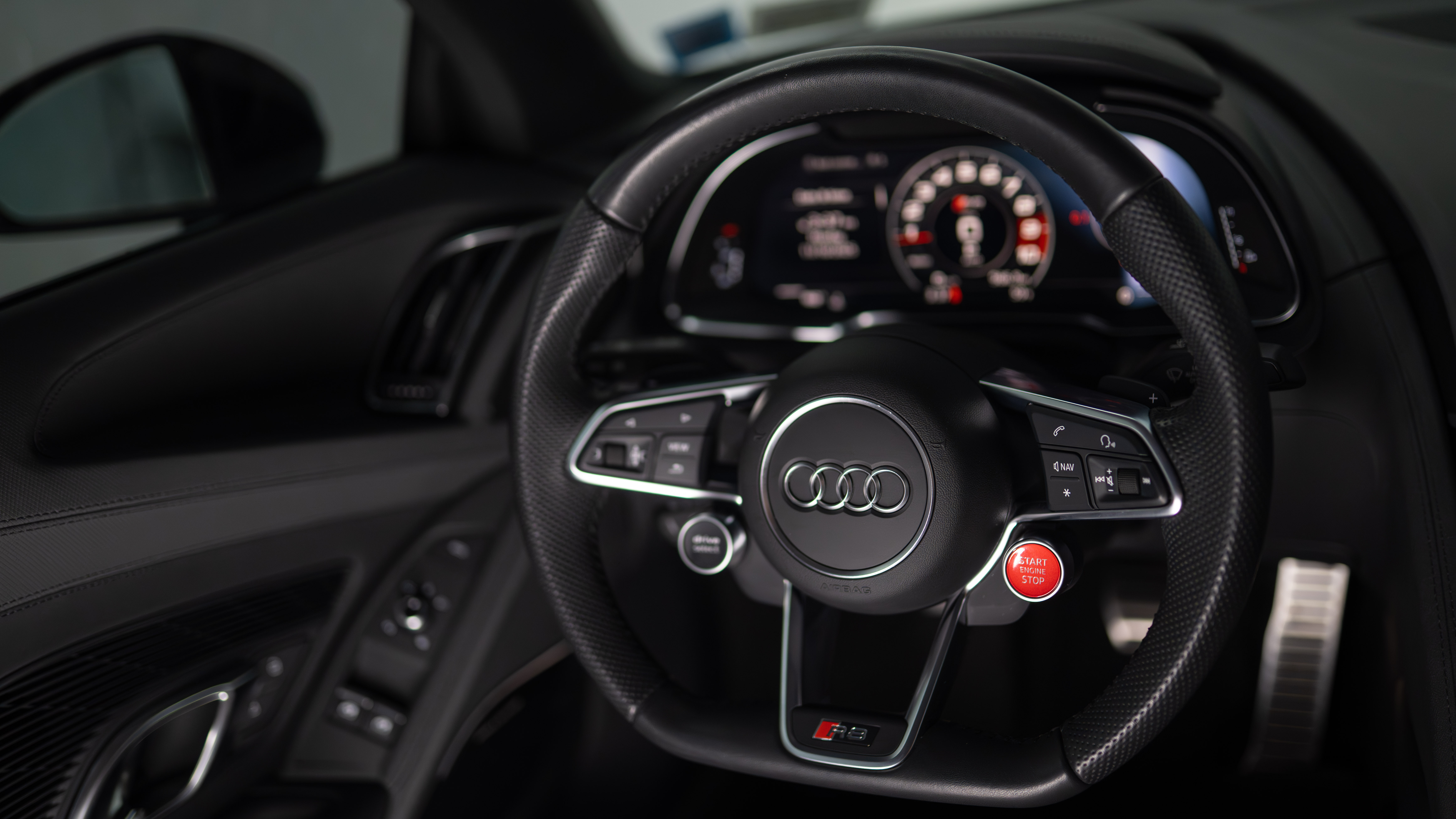Used 2023 Audi R8 V10 performance Coupe RWD image 24