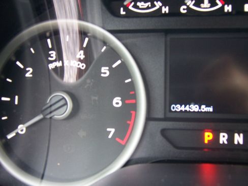 Used 2019 Ford F150 XLT image 14