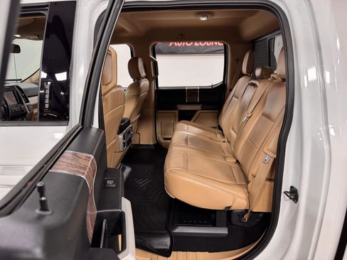 Used 2019 Ford F250 Lariat w/ Lariat Value Package image 16
