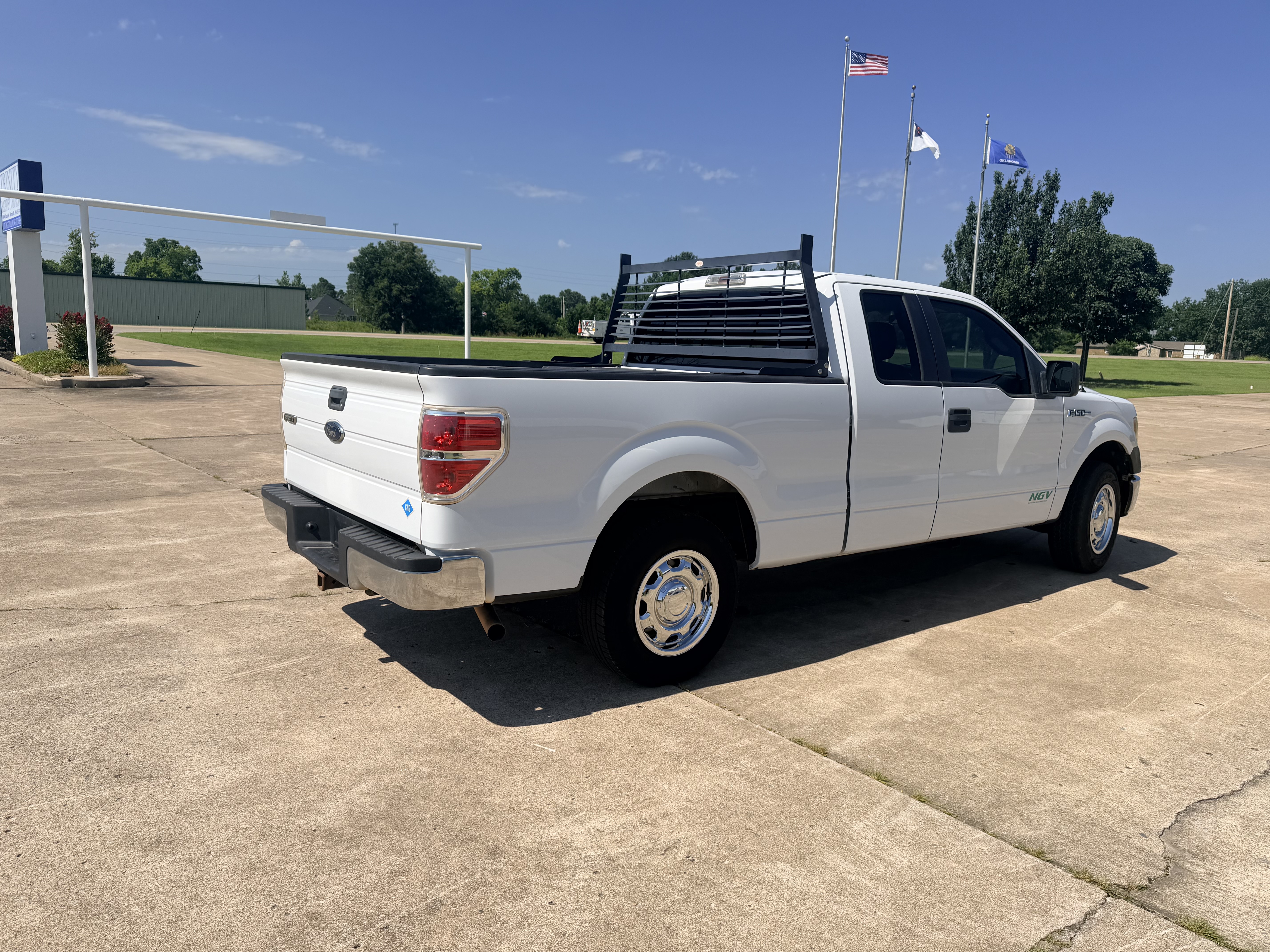 Used 2014 Ford F150 2WD SuperCab image 5