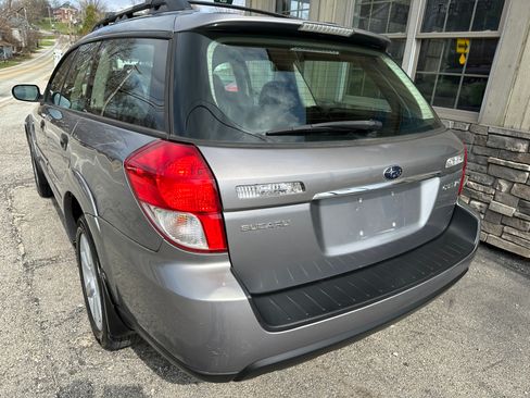 Used 2009 Subaru Outback 2.5i Special Edition image 8