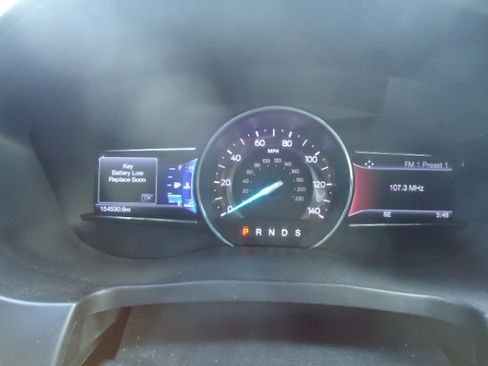 Used 2016 Ford Explorer 4WD XLT image 10