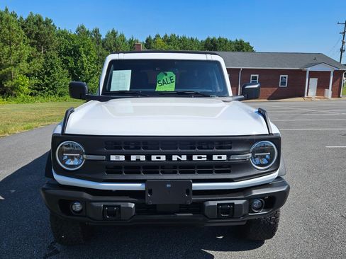 Used 2022 Ford Bronco image 7