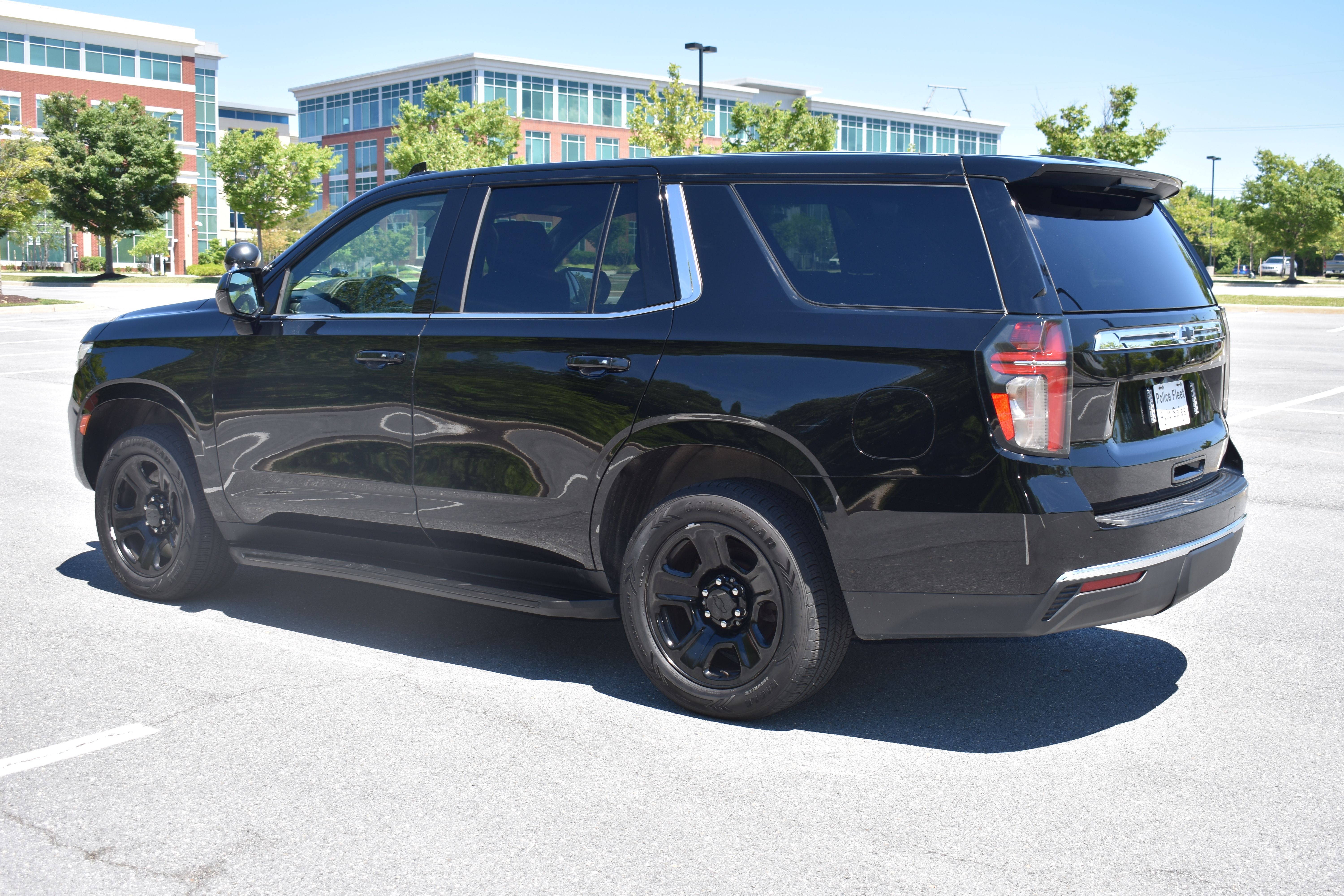 Used 2023 Chevrolet Tahoe 4WD image 10