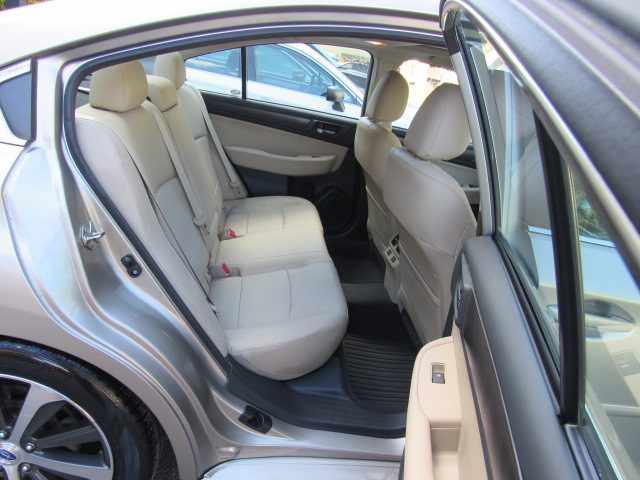 Used 2015 Subaru Legacy 2.5i Limited AWD/4WD image 18