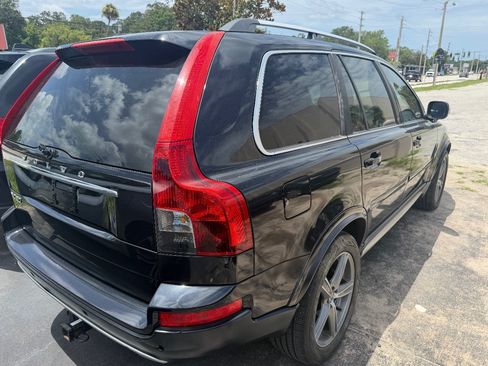 Used 2011 Volvo XC90 2WD 3.2 R-Design image 3