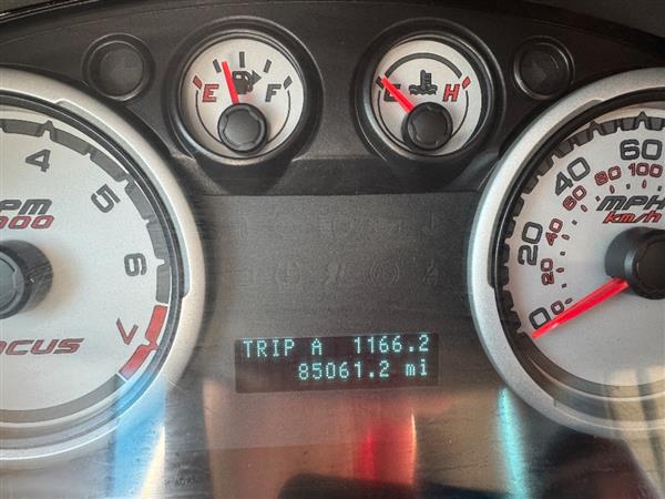 Used 2011 Ford Focus SE Sedan FWD image 10