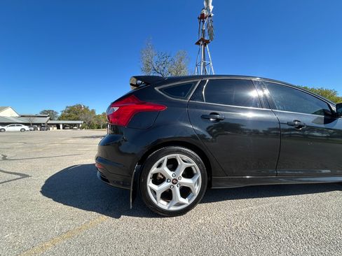 Used 2013 Ford Focus ST image 14