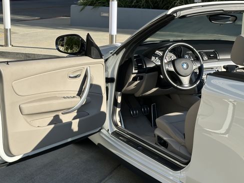 Used 2013 BMW 135is image 95