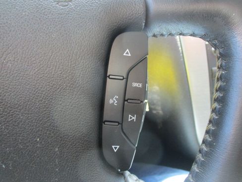 Used 2007 Chevrolet Impala LTZ image 30